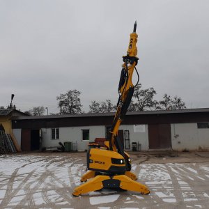 Precise demolition with BROKK robots